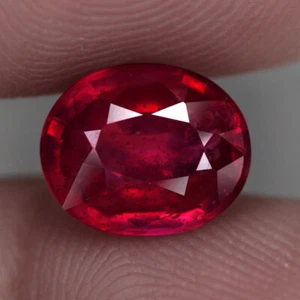 ES 3.37 ct. Rubí Natural Oval Rojo Nigeria - Imagen 1 de 4