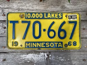 1968 Minnesota License Plate & 1969 Sticker Tab 10,000 Lakes T70-667 - Picture 1 of 2
