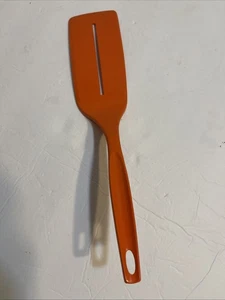 Vintage FOLEY Orange Nylon Spatula 1 Slot 12” Turner Flipper - Picture 1 of 7