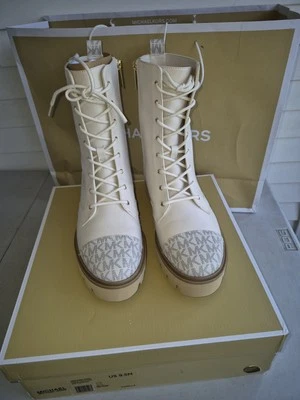 MICHAEL KORS WOMEN'S COMBAT BOOTS SIZE 9.5 NEW VANILLA FAUX LEATHER - Image 1 of 4