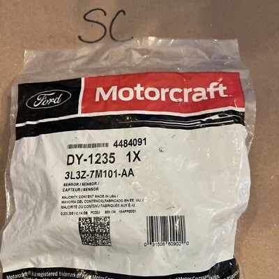 Motorcraft Vehicle Speed Sensor DY-1235, 3L3Z-7M101-AA - Image 1 of 3