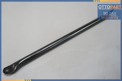 Soporte de barra de soporte de radiador inferior izquierdo BMW 528i M6 2009-2019 - OEM 51647187095 Foto 1 de 4