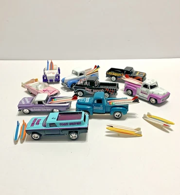 Tablas de surf sueltas Johnny Lightning Surf Rods 9 vehículos sueltos escala 1:64 Foto 1 de 4