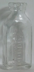 MUÑECA DE CRISTAL DE COLECCIÓN AÑOS 50 BIBERÓN SOL BEBÉ EN RELIEVE SIN PEZÓN - Imagen 1 de 3