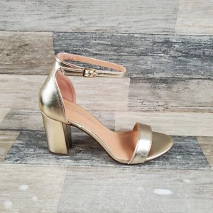 Madden Girl Beella Womens Dress Sandals Sz 7 M Block Heel Gold Adjustable Strap - Picture 1 of 12