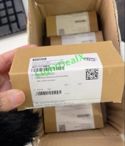 1 Stück Neu SIEMENS Originalverpackt 3RW5980-0HS00 3RW59800HS00 HMI Modul Schneller Versand - Bild 1 von 1
