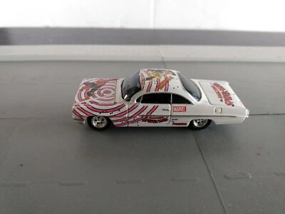 Johnny Lightning - Marvel / The Amazing Spider-Man - Pontiac Ventura 1961 - 1/64 Foto 1 de 4
