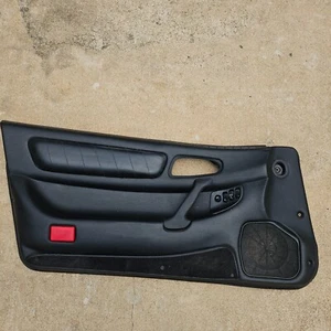PANNEAU DE PORTE DODGE STEALTH, MITSUBISHI COULEUR NOIRE CÔTÉ CONDUCTEUR 1991-1999 - Photo 1/4