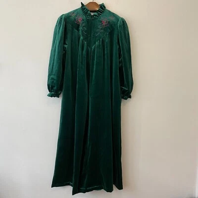 Gilligan O'Malley Green Velvet Velour Robe Housecoat - Image 1 of 4