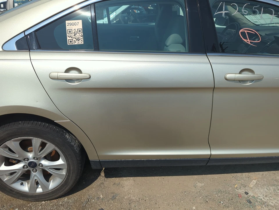 2010-2019 Ford Taurus Passenger Rear Door Oem CMBEX Foto 1 de 1