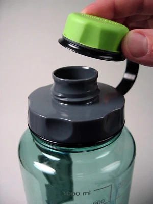 humangear Flaschendeckel' capCAP+' für Nalgene-, Camelbak, etc., mit 5,3 cm-Hals - Bild 1 von 3