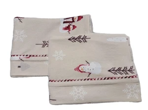 Juego de 2 fundas de almohada de franela tostada con muñecos de nieve rojos y blancos 20 X 30 estándar/queen - Imagen 1 de 4