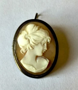 Vintage Muschelkamee Brosche  - Bild 1 von 4