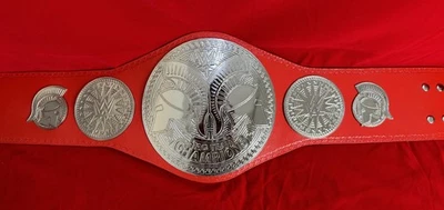 CINTURÓN TAG TEAM CAMPEONATO MUNDIAL DE LUCHA DE PESO PESADO Cuero Rojo Foto 1 de 4