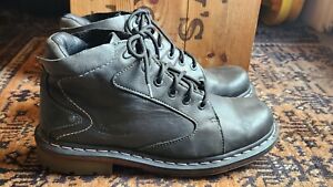 Dr Martens #11476 Black Leather Ankle Boots Work Excellent Cond Men's sz 9