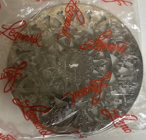 Vintage Leonard # 876 Round Glass Trivet w/Silver Plate Overlay - Picture 1 of 8