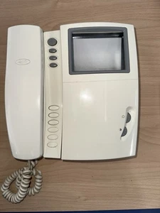 BPT YV 50HZ + STAFFA BPT YKP / 301 - VIDEOCITOFONO - Foto 1 di 2
