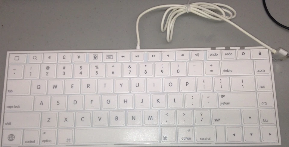 1~ MACALLY IKEY30 FULL SIZE KEYBOARD FOR iPHONE 2G 3G 3Gs 4 4s iPOD TOUCH 4 4th - Image 1 of 1