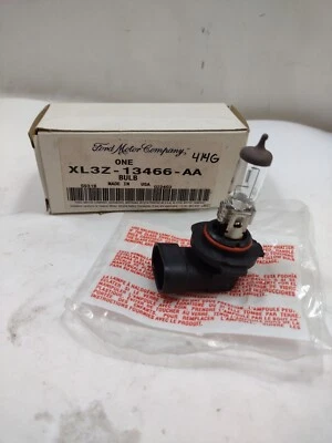 Faros antiniebla delanteros originales Ford 1999-19 Cougar - bombilla antiniebla XL3Z13466AA Foto 1 de 4