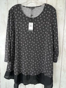 Adrianna Papell Women's 1X Top Black with White Heart Tunic Blouse NWT Classic - Picture 1 of 13