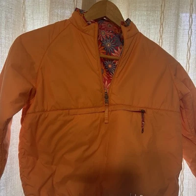 L.L. Chaqueta Pullover Floral Reversible Bean Niñas Creo que es para 3/4/5 años  Foto 1 de 4