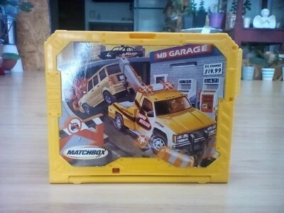 MATCHBOX Garage And Service Station - Image 1 of 4