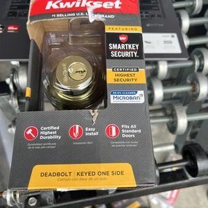 Kwikset Single Cylinder Deadbolt W/ SmartKey & Microban Polished Brass 99800-120 - Imagen 1 de 4