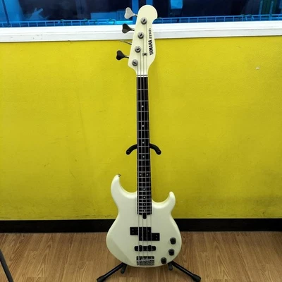Bajo eléctrico Yamaha BB-S de Japón Foto 1 de 4