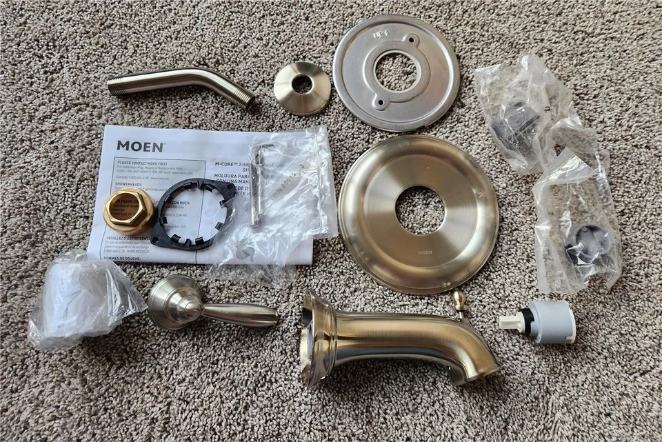 Moen UT2153NHBN Brantford Bañera/Ducha Borde Sin Cabezal de Ducha Níquel Cepillado - LEER Foto 1 de 1