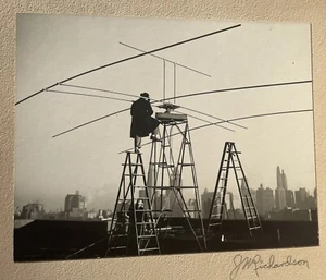 Rooftop TV Antenna Chicago Skyline Large Signed Photo J.W. Richardson 1950 Radio - Picture 1 of 3
