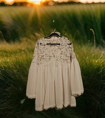 Blusa túnica de encaje para mujer nueva con etiquetas en crema (Free People Magdalena Dupe) talla M Foto 1 de 4