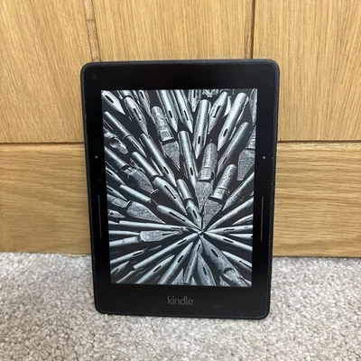 Amazon Kindle Voyage (7th Generation) 4GB, Wi-Fi - Back is in poor condition - Image 1 of 4