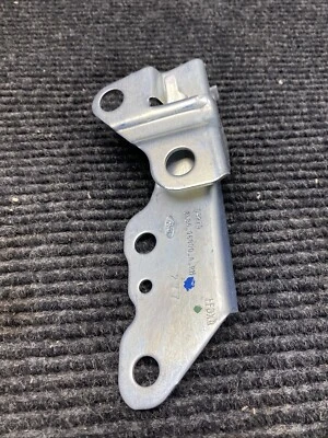 Ford OEM 08-12 Escape, componentes del capó del mariner-bisagra 8L8Z16796A Foto 1 de 4