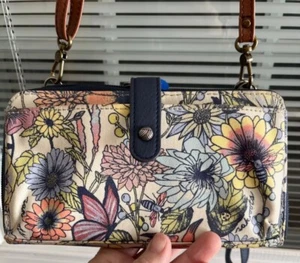Sakroots Crossbody Wristlet Phone Wallet Straps Card Slots Lake Flower Power EUC - Picture 1 of 9