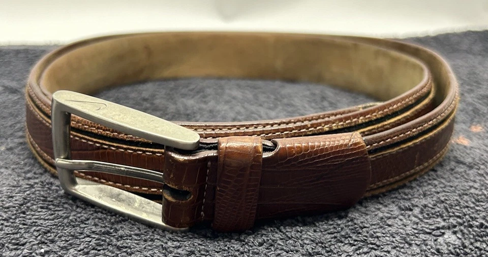 耐克高尔夫男式 40 码? 棕色皮革复古可调腰带 (S7) — 第 1/4 张图片