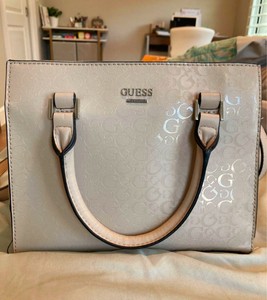 bolsa guess satchel