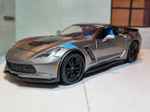 Chevrolet Corvette GT Silver Grand Sport Grey 2017 1:24 Scale Diecast Model Car - Picture 1 of 11
