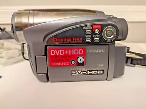 HITACHI DZ-HS500A DVD/HDD 30GB HYBRID VIDEO CAMERA CAMCORDER WORKS GREAT! - Picture 1 of 20
