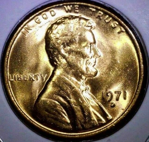 1971-D Lincoln Memorial Cent - RED GEM BU UNCIRCULATED - Free Shipping Cover