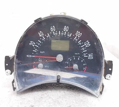 Volkswagen Beetle 1999 cuadro de instrumentos velocímetro MPH Foto 1 de 4