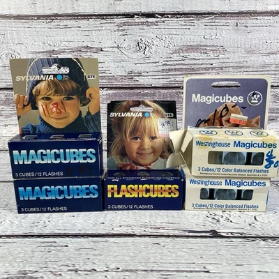Cubos de flash para cámara Magicubes Sylvania Westinghouse 14 cubos/56 flashes Foto 1 de 4