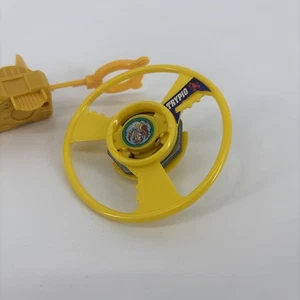 Trypio Beyblade Takara Tomy V Force venditore USA VECCHIA GENERAZIONE. Lanciatore incluso - Foto 1 di 5
