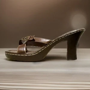 Sandalias de soda vintage Y2k para mujer 10 gruesas de cuero vegano plataforma deslizables mulas - Imagen 1 de 11