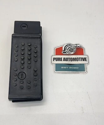 Infiniti G35 2003-2007 cupé reposapiés pedal muerto 67840 OEM negro 1212 Foto 1 de 4