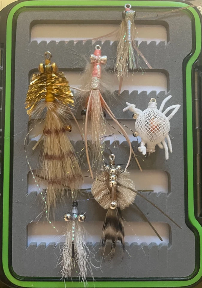 Assortment of 6 Saltwater Flies (Bonefish/Permit) w/Orvis Double Sided Box - Image 1 of 4