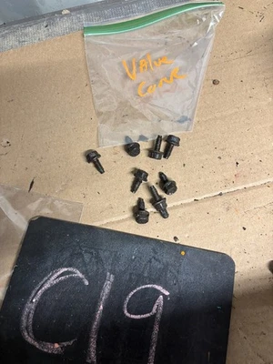 1987 1991 1992 1995 FORD F250 F350 F150 300 4.9 I6 VÁLVULA BASCULANTE CUBIERTA PERNOS Foto 1 de 4