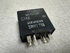 Rele 343 de Elevalunas Audi 80 90 100 441959257C 441 959 257 C 5WK1718 - Imagen 1 de 2
