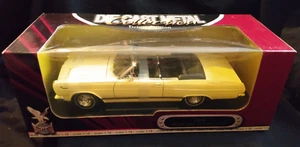 1966 Mercury Cyclone GT White Convertible  Deluxe Edition 1:18 Diecast Metal Car - Picture 1 of 11