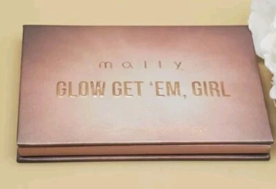 Mally Glow Get 'Em, Girl Eye & Cheek Palette/Palette Visage 0.52 oz New  - Image 1 of 4