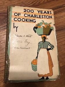 ORIGINAL 1930 200 YEARS OF CHARLESTON COOKING COOKBOOK - Picture 1 of 6